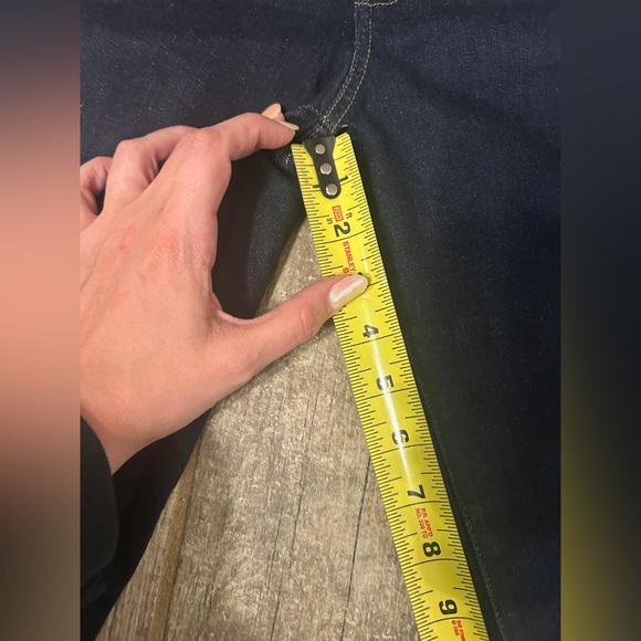 J. Crew Classic Mid-Rise Slim Jean 03' Resin Wash Dark Denim Sz. 30 NEW
$148 - Picture 9 of 10